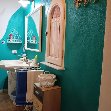 Porta A Mare Apartment *
